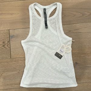 Vuori Sunrise High Neck Tank